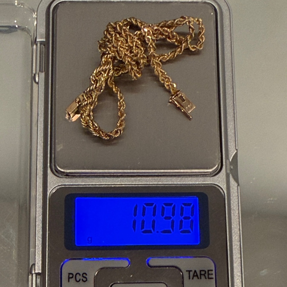 Solid 14K Gold Necklace w/Natural Round Diamonds. 10.98 Grams - Picture 12 of 15